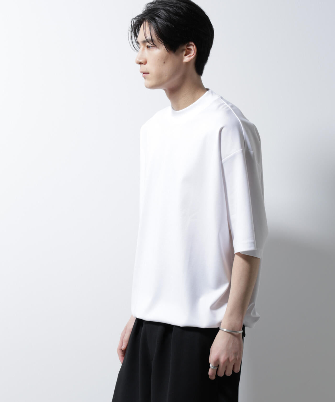 シルケットポンチワイドモックネックTシャツ