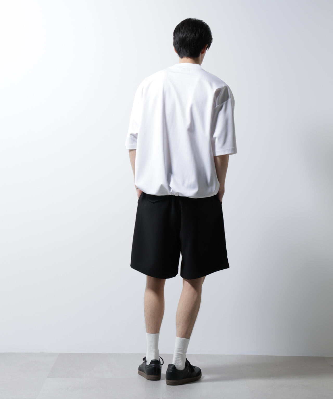 シルケットポンチワイドモックネックTシャツ