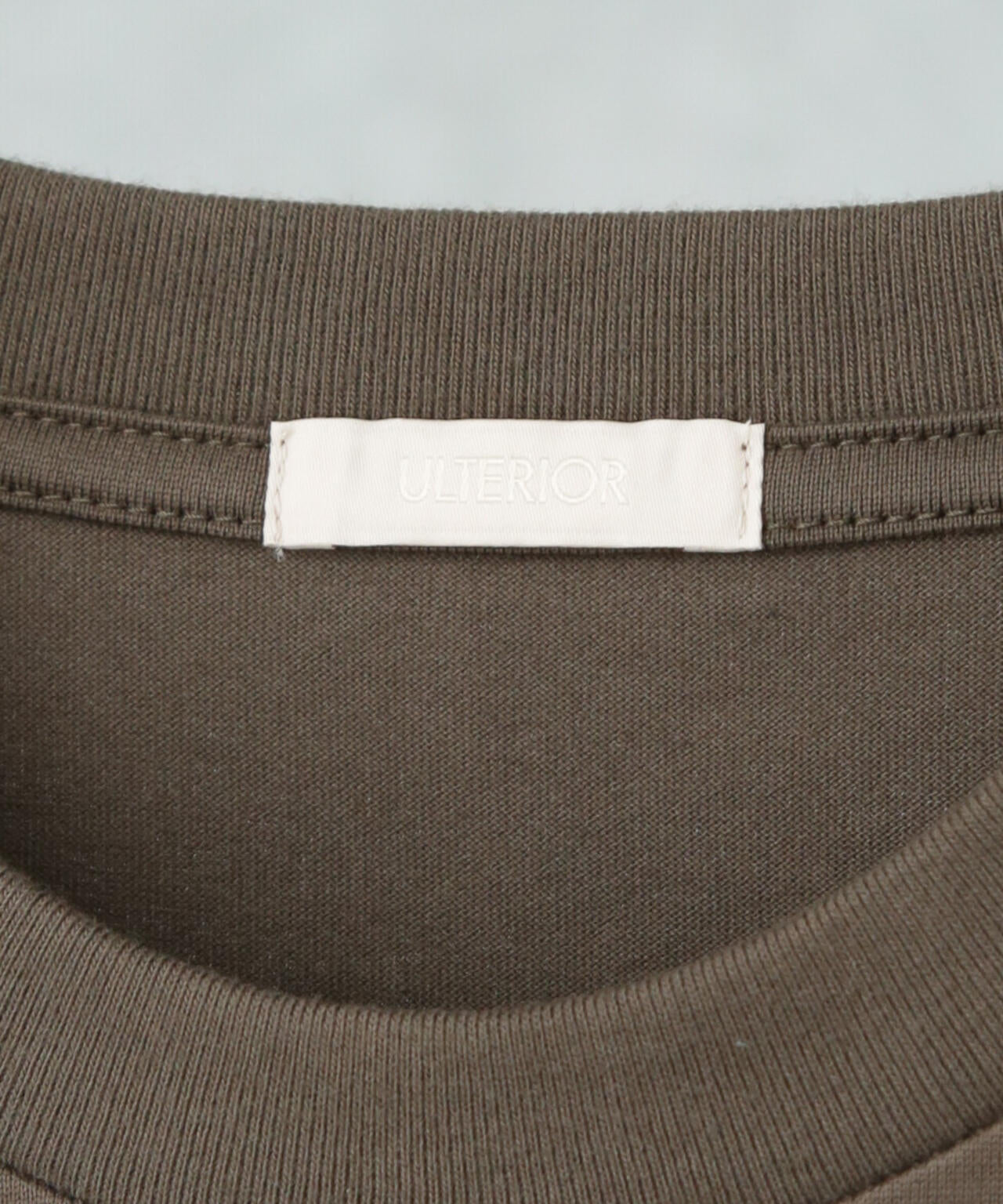 ULTERIOR/SUVIN SUEDED TENJIKU TEE