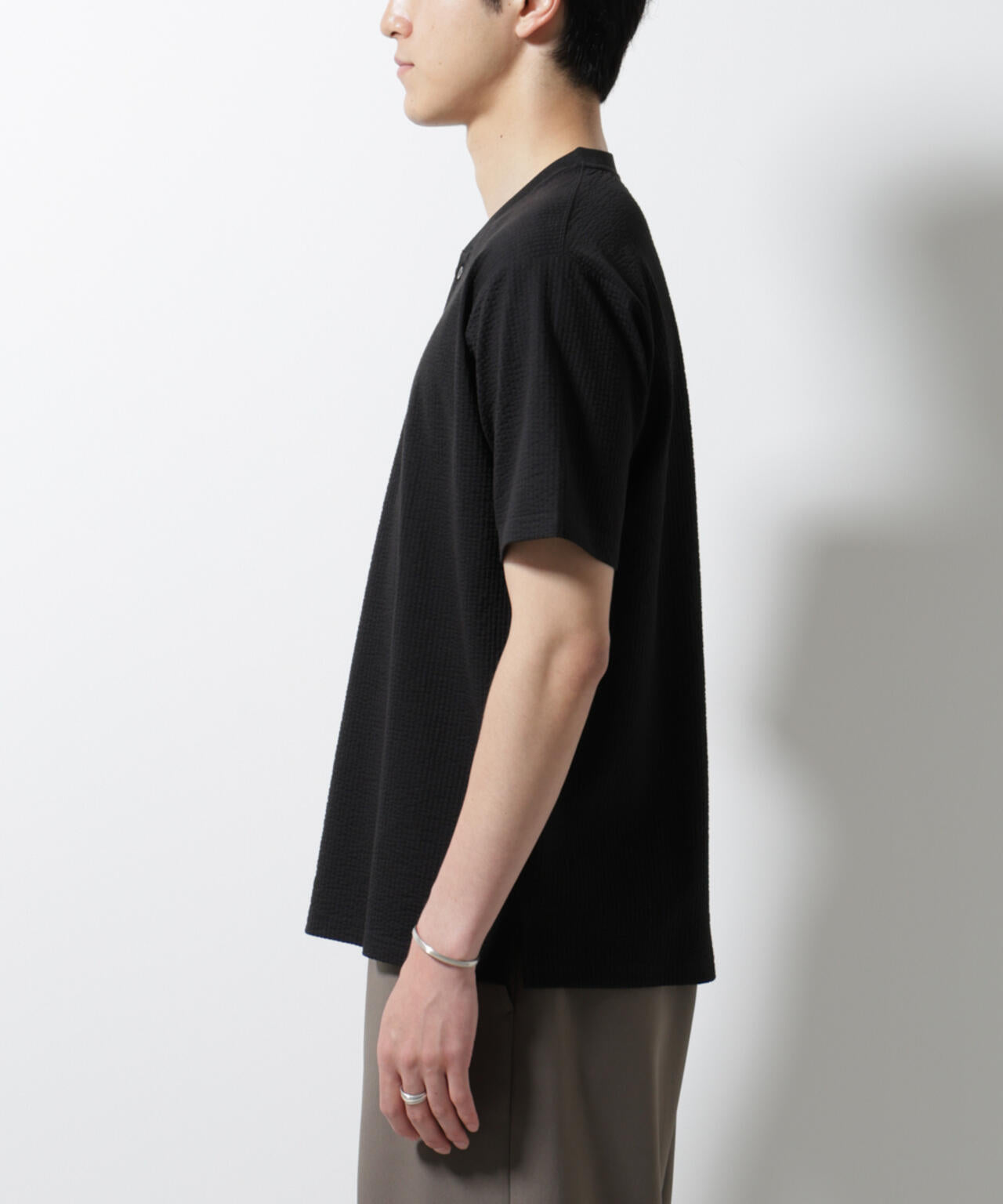 ジャージーサッカーヘンリーネックTシャツ 半袖