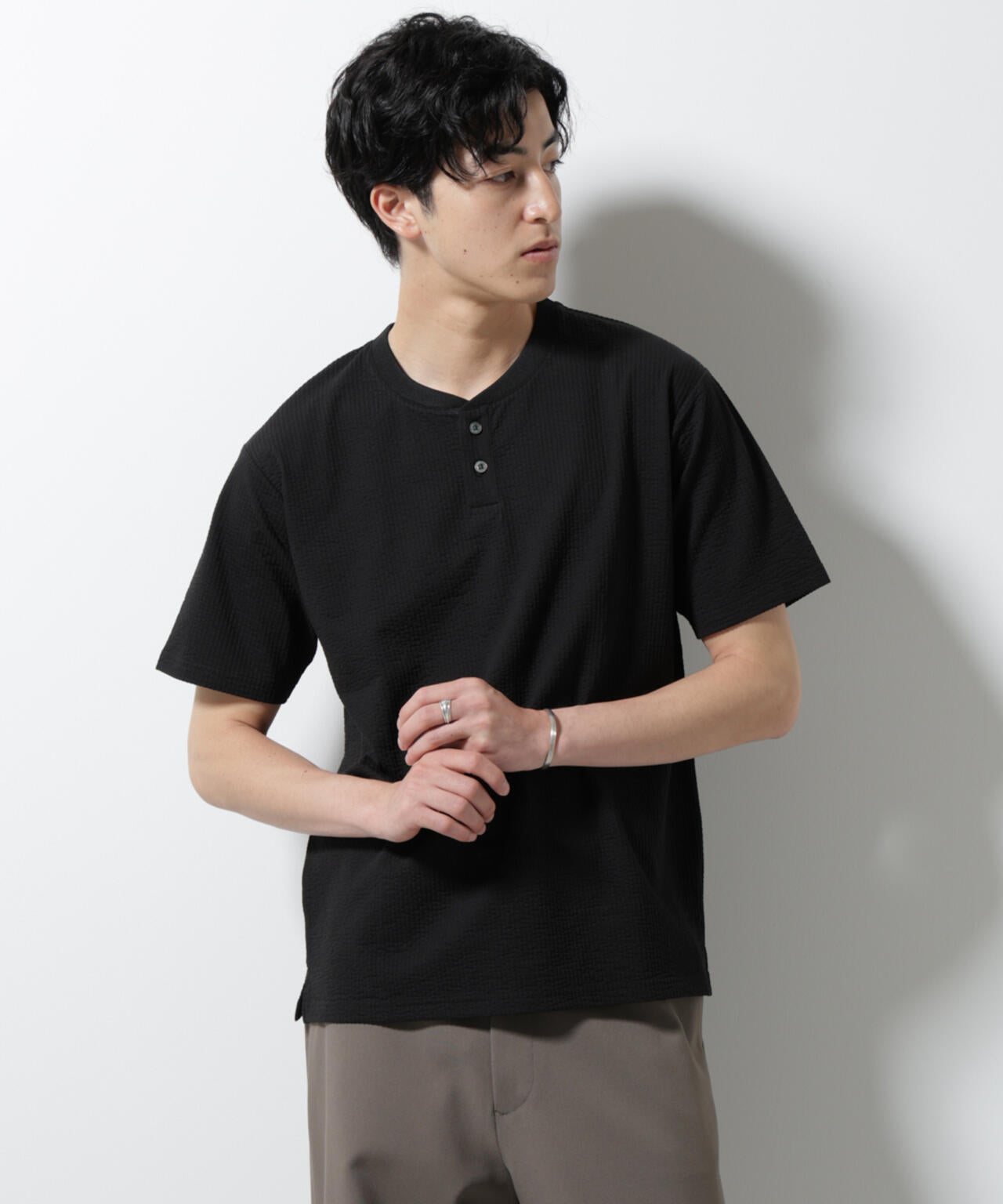 ジャージーサッカーヘンリーネックTシャツ 半袖