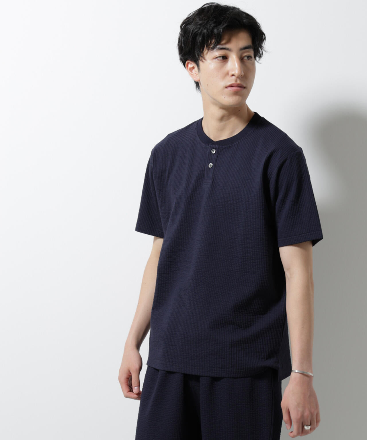 ジャージーサッカーヘンリーネックTシャツ 半袖