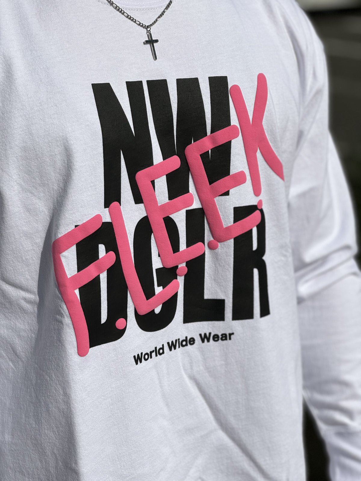 NW FLEEK L/TEE